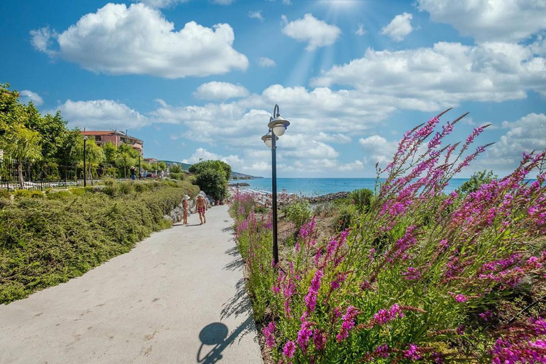 Premier Fort Beach - Premium Apartments Sveti Vlas Εξωτερικό φωτογραφία